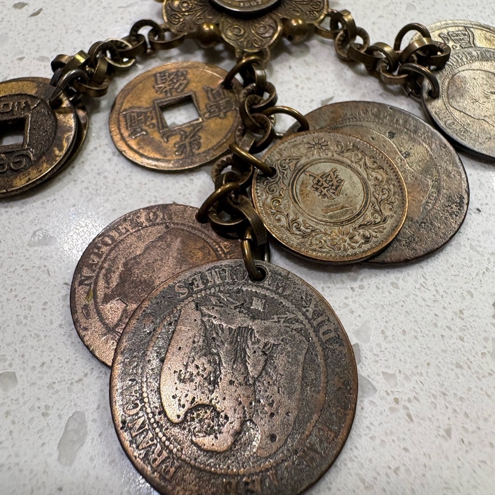 Antique Coin Brooch - Picture 2 of 7